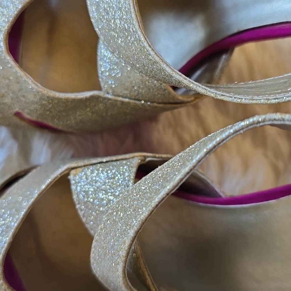 Guess Metalic Gold Sparkly Heels - Picture 6 of 7